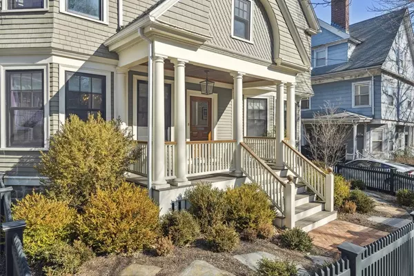 Cambridge, MA 02140,73 Upland Road