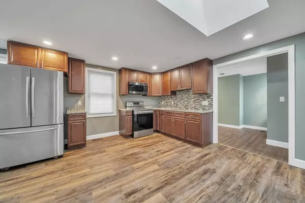 Fitchburg, MA 01420,44-46 Oliver St