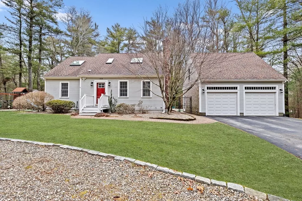 Pembroke, MA 02359,618 School St