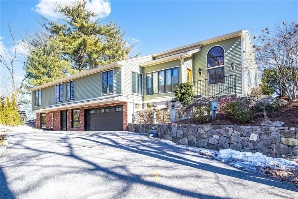 Dedham, MA 02026,34 Lamoine Street