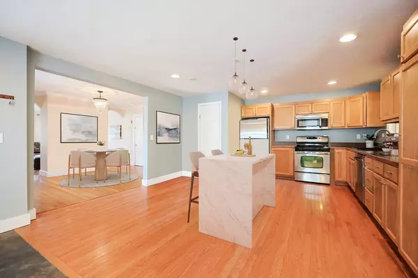 Holliston, MA 01746,20 Prospect St #20