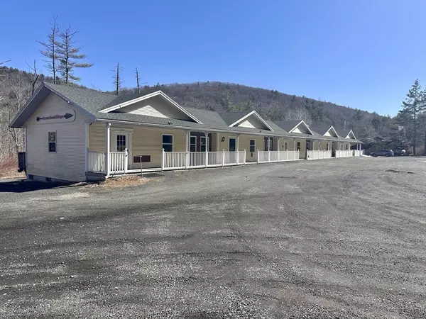 Shelburne, MA 01370,1105 Rt 2