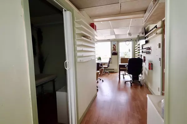 Burlington, MA 01803,175 Cambridge Street #1/2