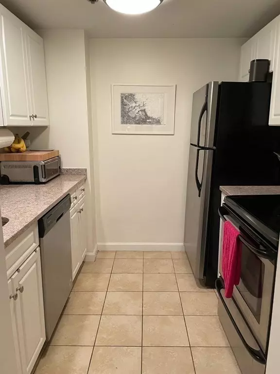 Cambridge, MA 02141,8-12 Museum Way #510