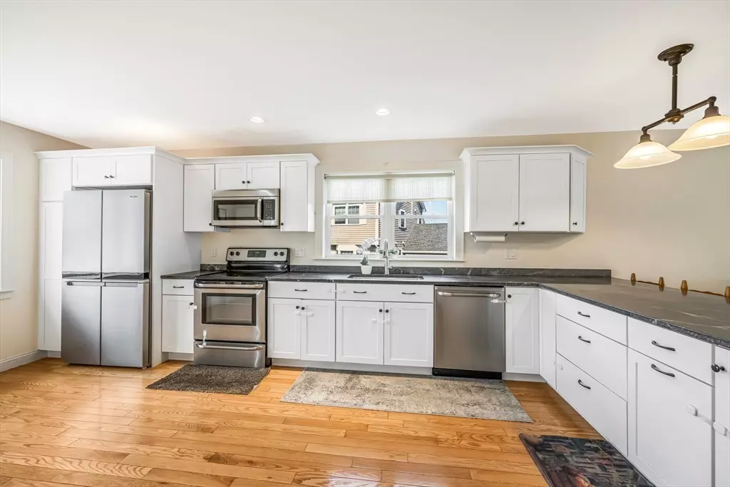 Swampscott, MA 01907,10 Gracie Lane #10