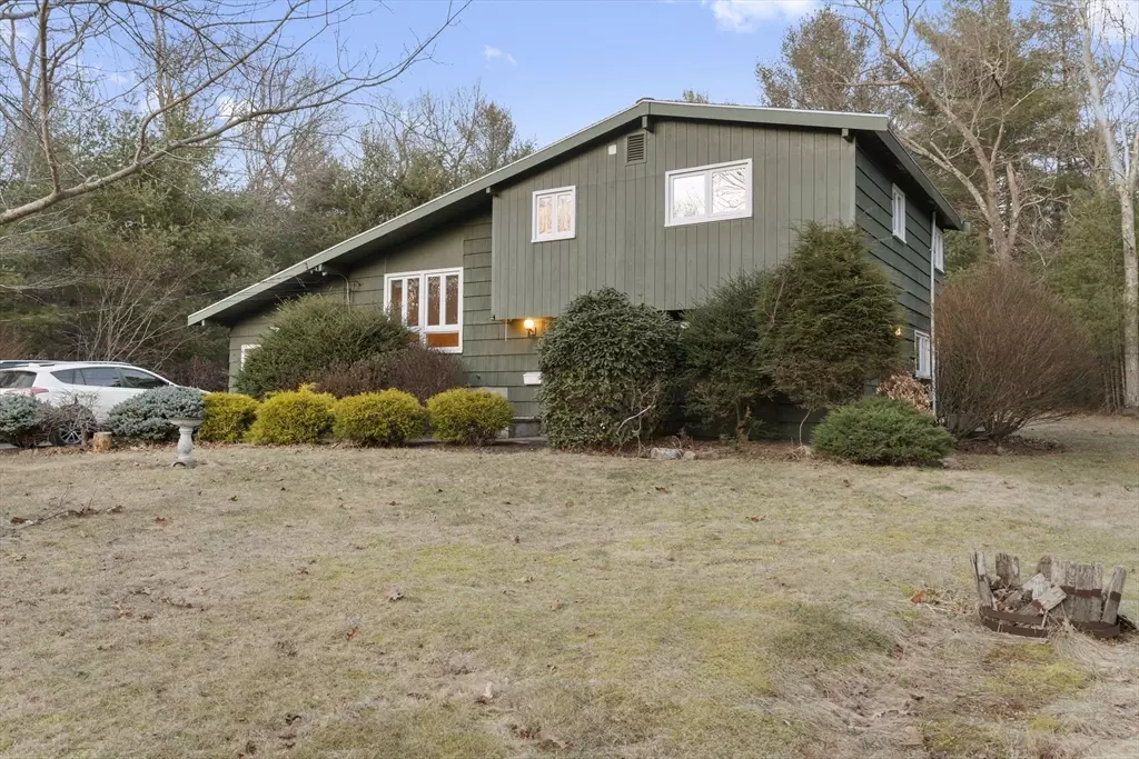 Sharon, MA 02067,6 Madison Ave