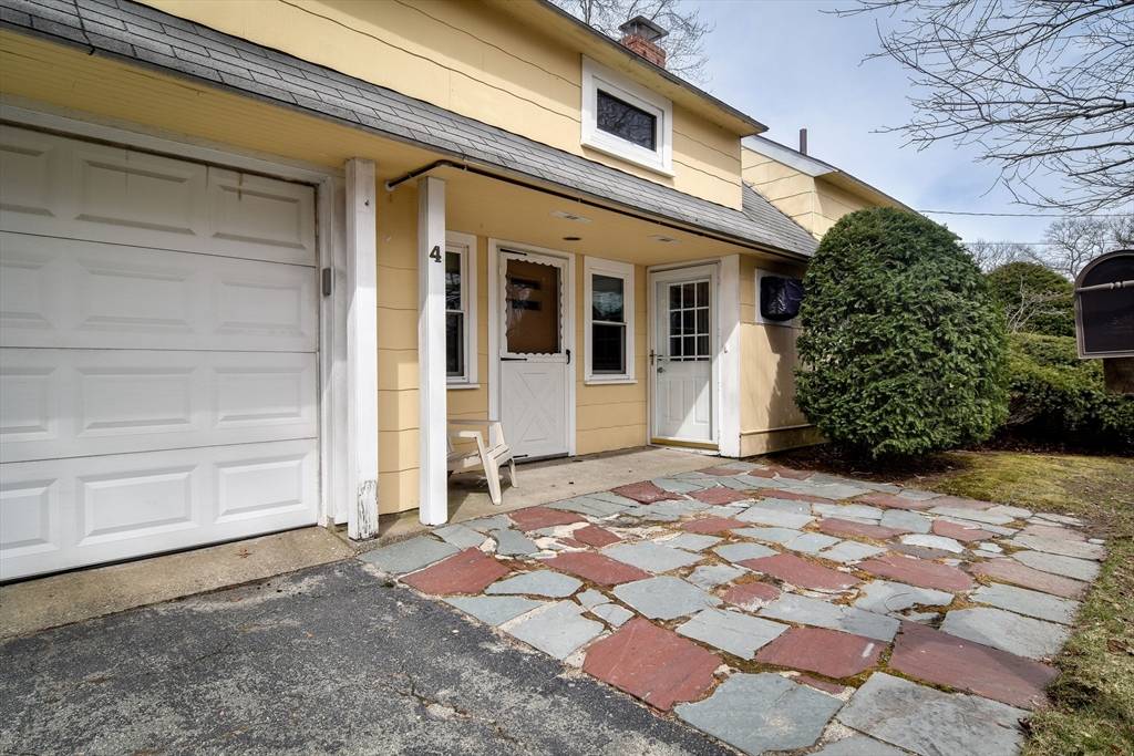 Natick, MA 01760,4 Hardwick Road