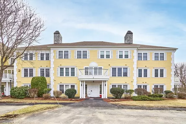 1 Riverview Blvd #2-004, Methuen, MA 01844
