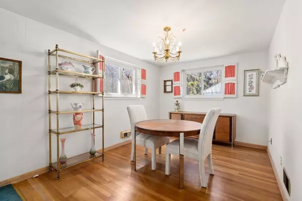 Framingham, MA 01701,39 Mcadams Road