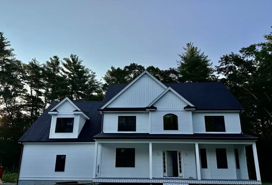 15 Ledge Hill Lane, Rehoboth, MA 02769