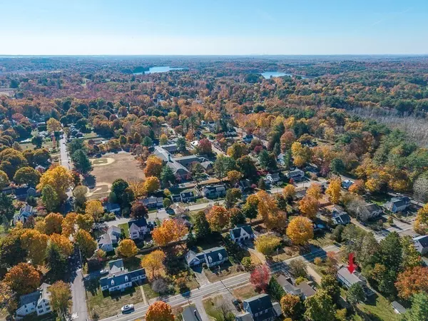 Wenham, MA 01984,11 Porter Street