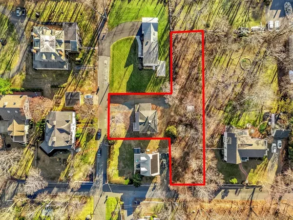 Nahant, MA 01908,5 Cottage Street