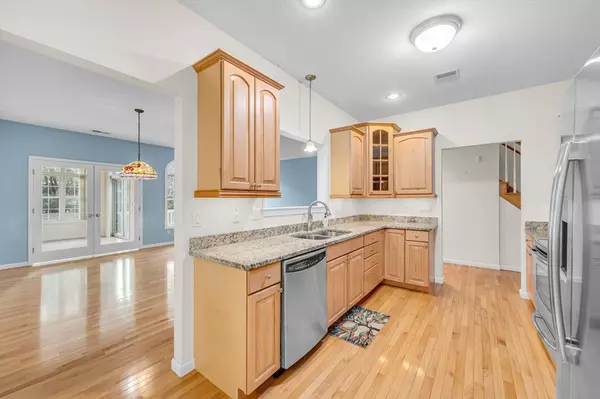 Suffield, CT 06078,21 Green Briar #21