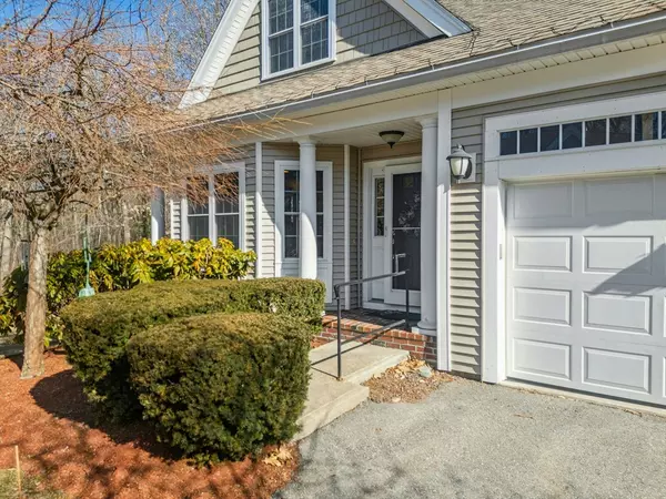 Lancaster, MA 01523,733 Blue Heron #733