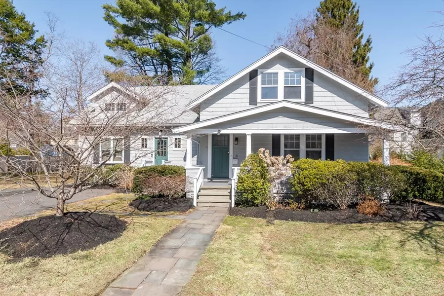 11 Durant Rd, Wellesley, MA 02482