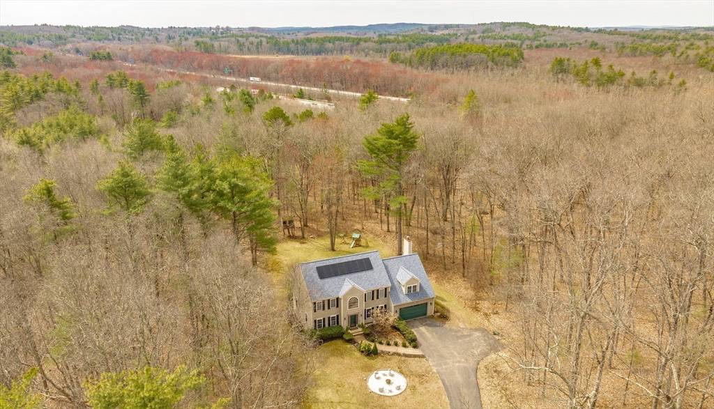 Bolton, MA 01740,28 Wheeler Rd