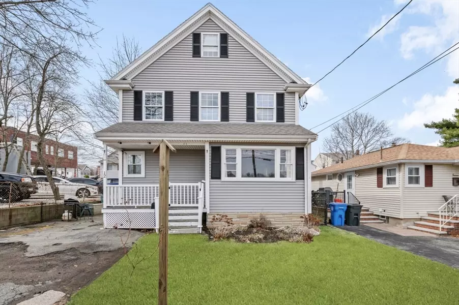 12 Shore Rd, Waltham, MA 02451