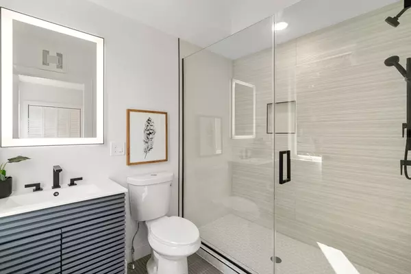 Boston, MA 02128,76 Webster Street #3