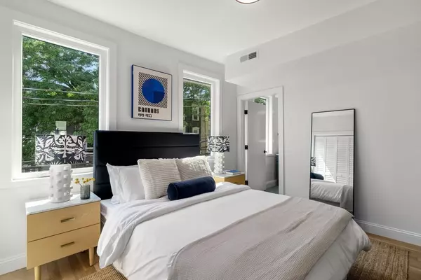 Boston, MA 02128,76 Webster Street #3