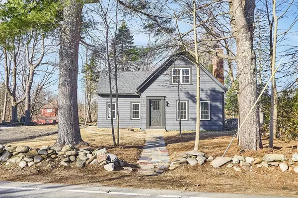 13 Wellington Rd, Templeton, MA 01468