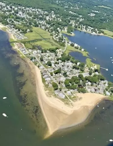 13 Turner Ave, Wareham, MA 02571