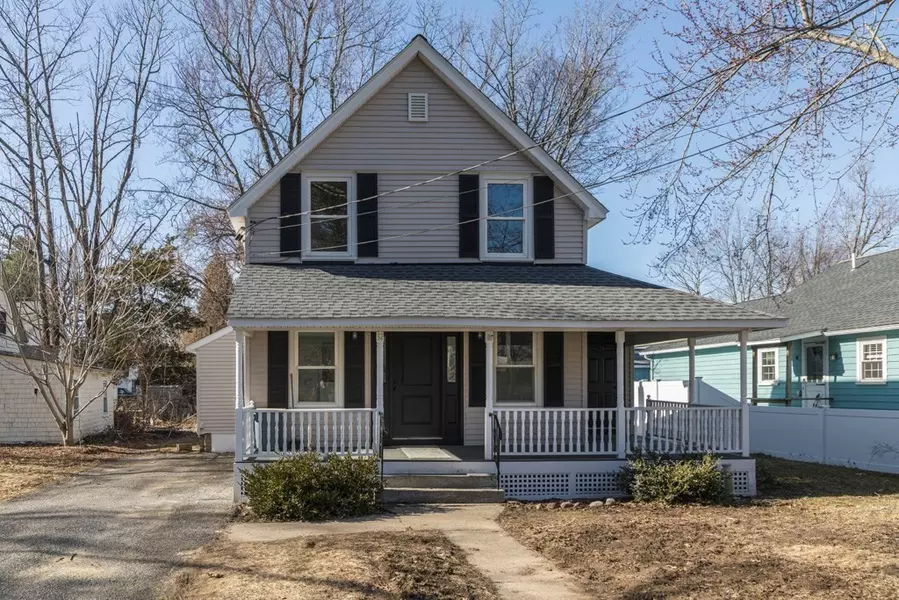 32 Kirby Avenue, Lunenburg, MA 01462