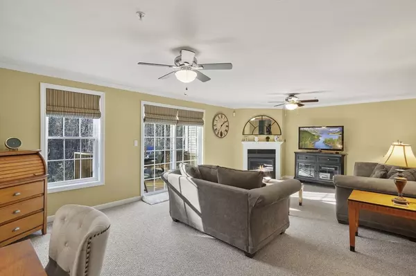 Tyngsborough, MA 01879,26 Cricones Way #26