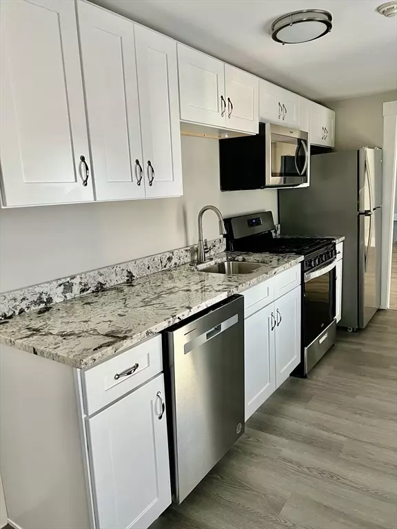 Haverhill, MA 01830,114 Portland