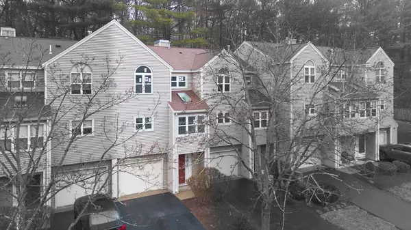 23 Thayer Pond Drive #4, Oxford, MA 01537