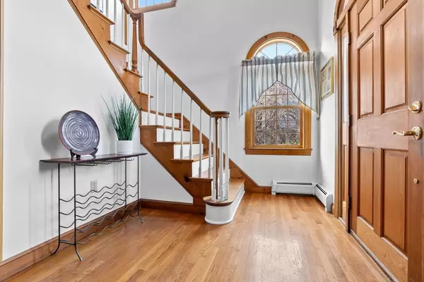 Newburyport, MA 01950,15 Harrison St #15