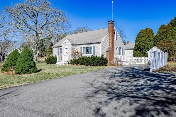 Mattapoisett, MA 02739,35 Park Street