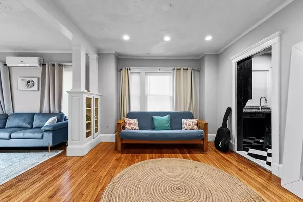 Lynn, MA 01902,28 Chestnut St. #2