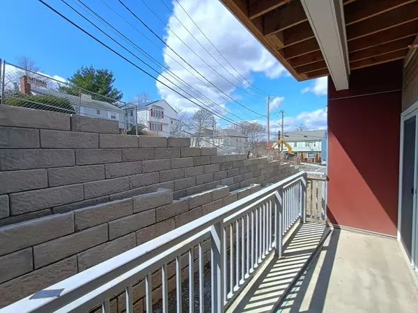 Revere, MA 02151,10 Franklin Ave #104