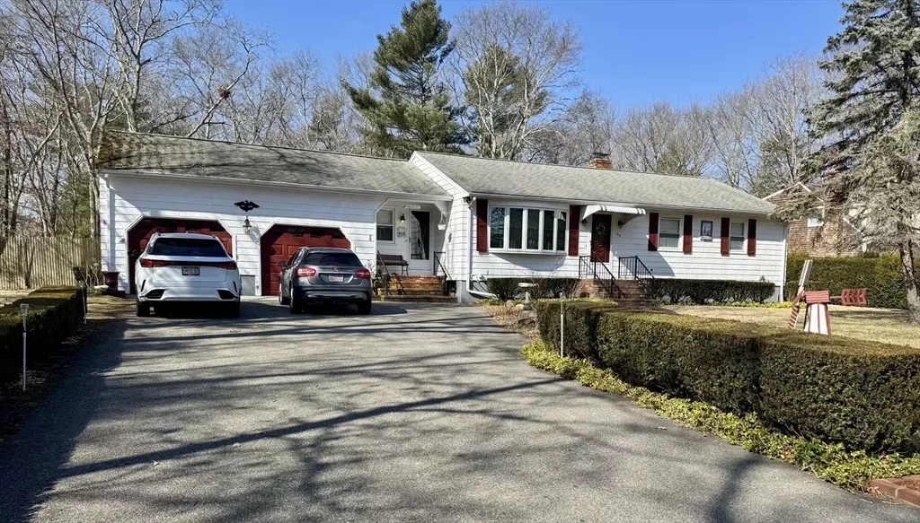 126 Highland Avenue, Westport, MA 02790