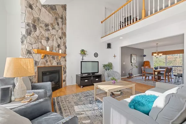 Falmouth, MA 02536,5 Bailey Dr