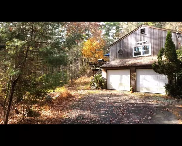 Lakeville, MA 02347,49 Pierce Ave