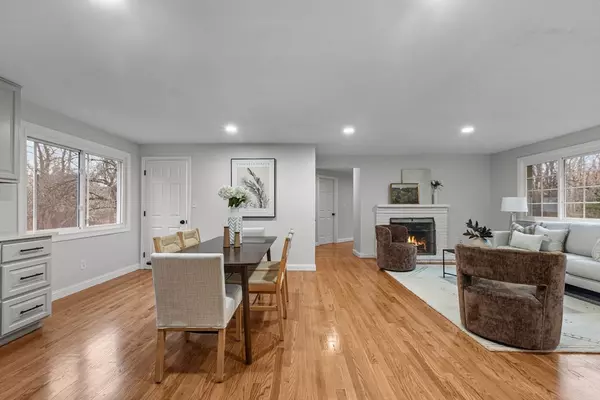 Stoughton, MA 02072,275 West St