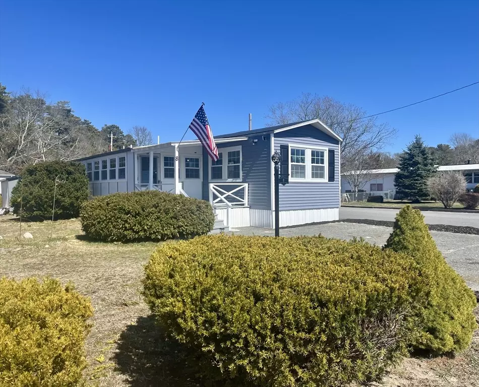 Wareham, MA 02538,8 Madeline Street