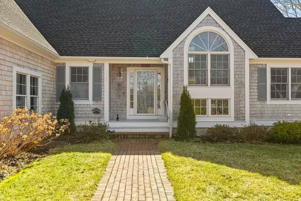 Bourne, MA 02559,3 Elgin Rd