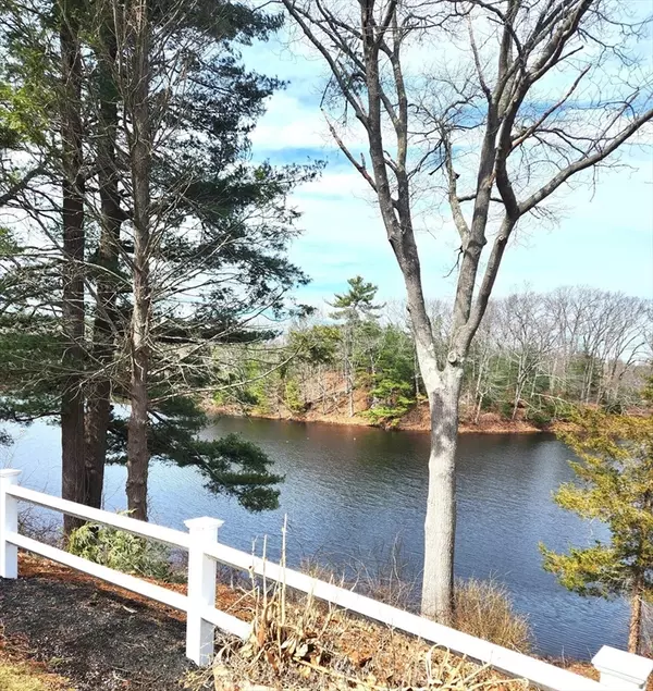 Sharon, MA 02067,210 North Main St #1