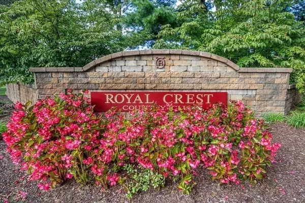 5 Rainbow Pond Dr #6, Walpole, MA 02081