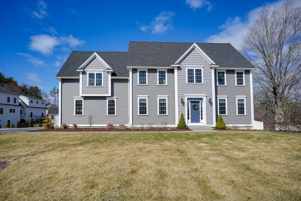 Northborough, MA 01532,181 East Main St