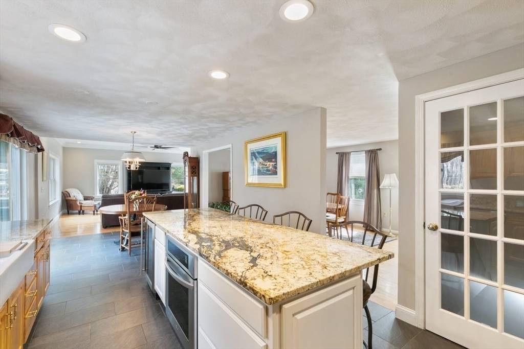 Merrimac, MA 01860,2 Spencer Way