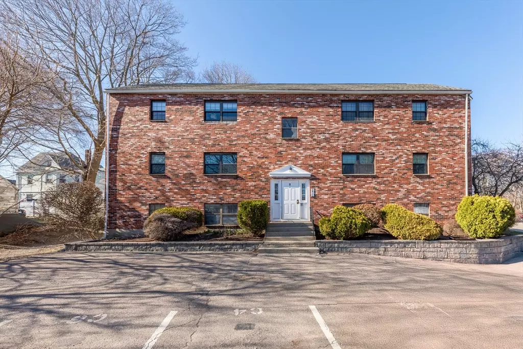 Quincy, MA 02169,8 Jackson St #C4