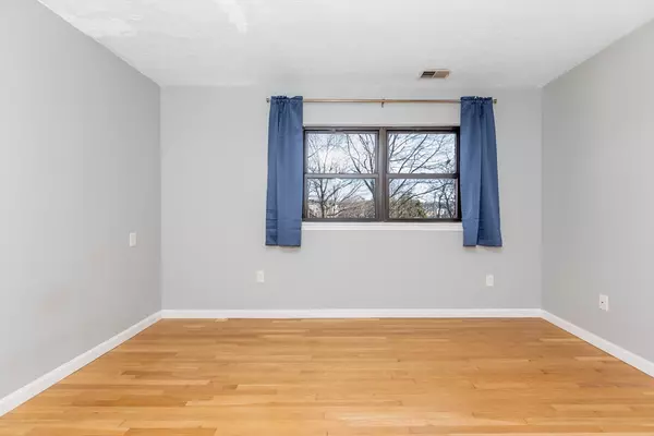 Quincy, MA 02169,8 Jackson St #C4