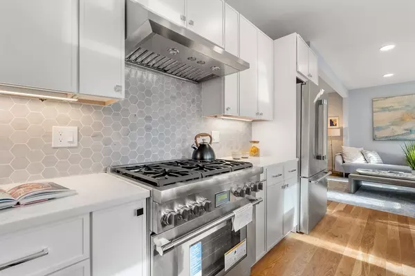 Cambridge, MA 02139,6 Marie Avenue #1