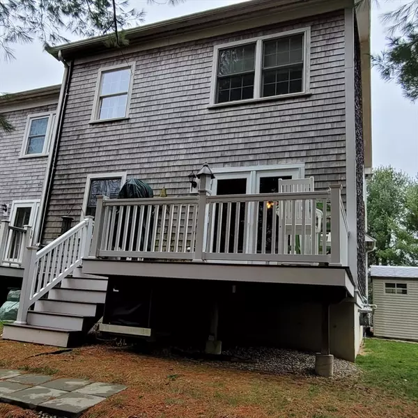 Hanson, MA 02341,38 Elm #D