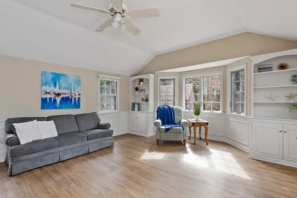 105 Captain Small Rd, Yarmouth, MA 02664