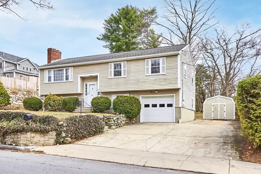 16 Birch Road, Waltham, MA 02451