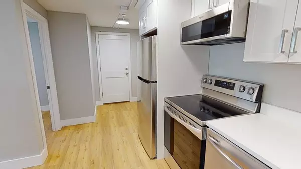 Boston, MA 02124,89 Woodrow Avenue #2